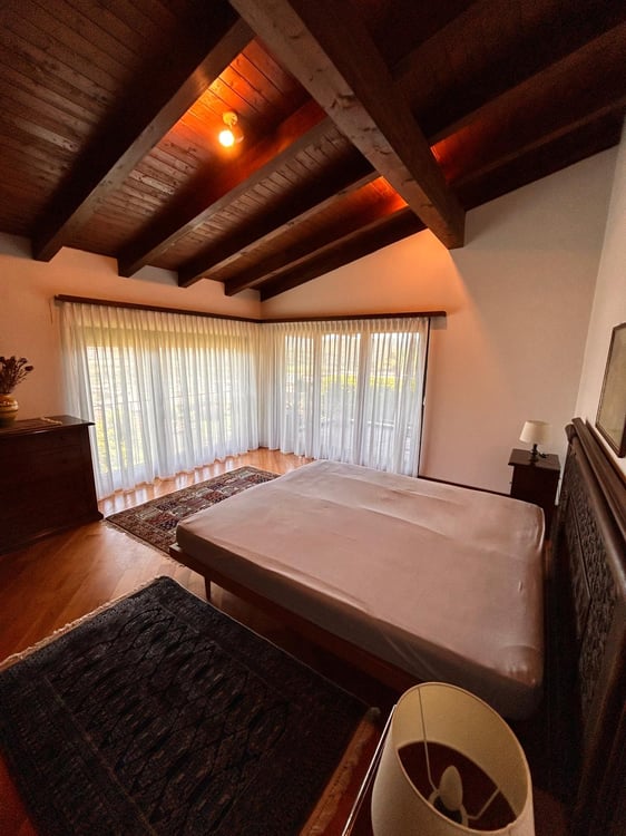 Splendida Villa di 9 Locali a Manno, Ticino 22