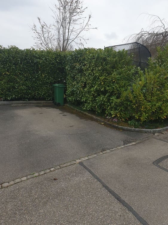 Aussenparkplatz (ungedeckt) in Würenlos zu vermieten 2