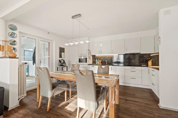 Mehrfamilienhaus mit 2 Einheiten, Garten Unterentfelden kaufen 11