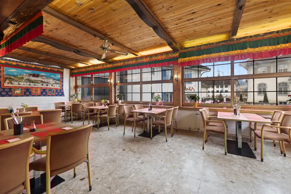 Zentrales Wohn- und Geschäftshaus, 3 Einheiten, Schöftland 5