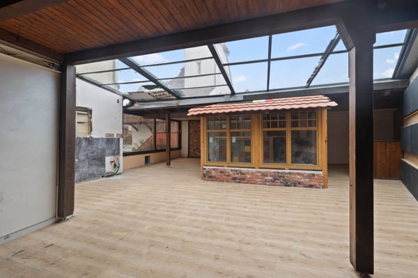 Zentrales Wohn- und Geschäftshaus, 3 Einheiten, Schöftland 3