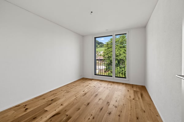 MODERN, HOCHWERTIG UND LICHTDURCHFLUTET 13