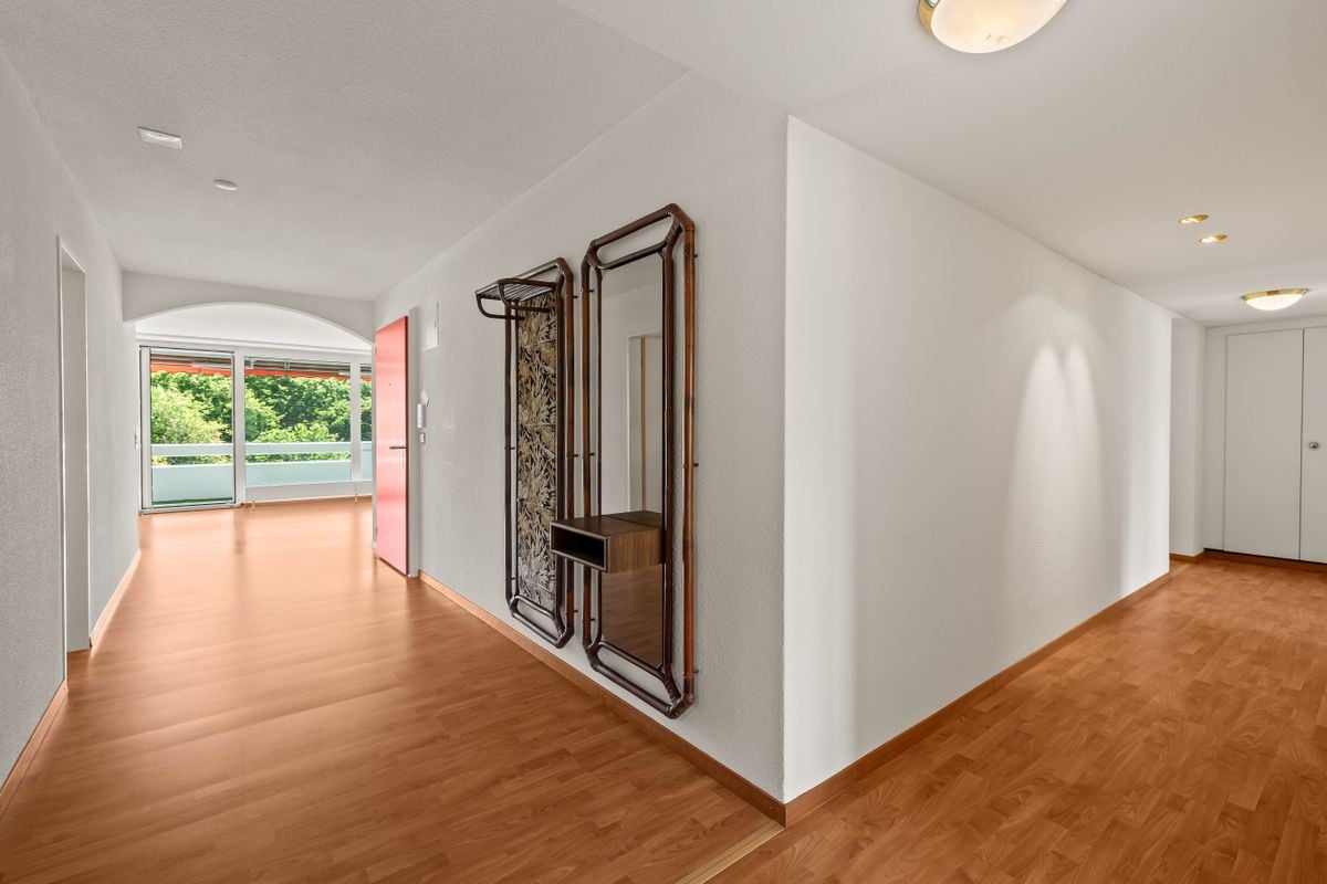 Immobilie in Bad Zurzach - Weitsicht und 2 Balkonen - Bild 6