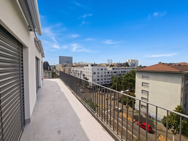 Helle 5-Zimmer Attikawohnung mit Blick in Basel zur Miete 10