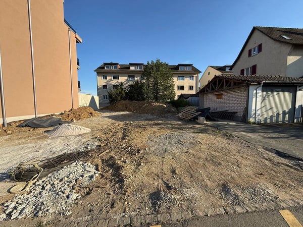 Baubewilligtes Projekt für 3 Wohnungen 6