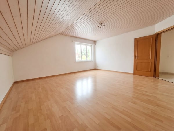 Viel Platz, gepflegt mit Cheminée 5