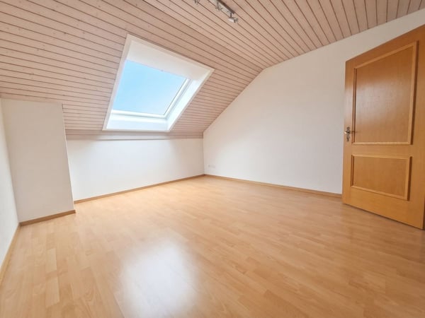 Viel Platz, gepflegt mit Cheminée 6