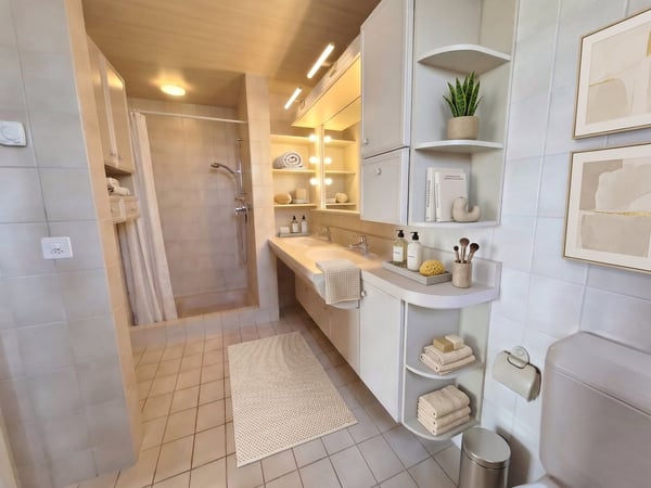 Grosszügige 3.5-Zi.-Maisonettewohnung mit Cheminée und eigenem Balkon 6