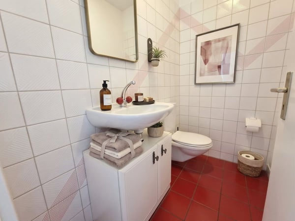 Grosszügige 3.5-Zi.-Maisonettewohnung mit Cheminée und eigenem Balkon 8