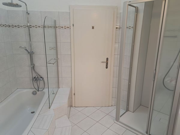Zweistöckiges Raumwunder in Bremgarten: 6.5-Zimmer-Maisonette mit beheiztem Pavillon & Bastelraum 11