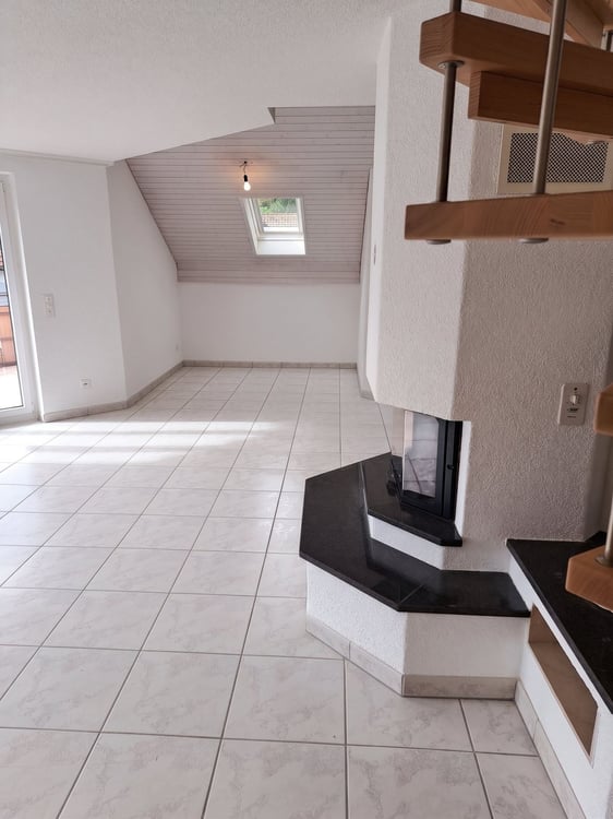 Zweistöckiges Raumwunder in Bremgarten: 6.5-Zimmer-Maisonette mit beheiztem Pavillon & Bastelraum 2