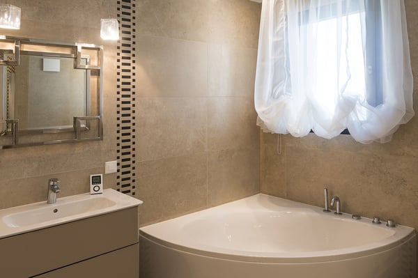 Palazzina di Charme di 4 appartamenti in centro a Lugano 13