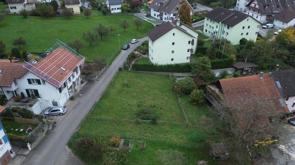 Vorteilhafte Baulandparzelle an idyllischer Lage in Berikon 4
