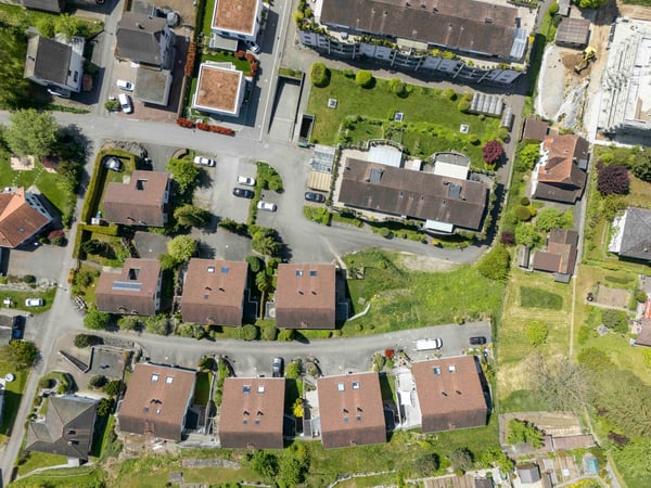 Attraktive Doppelhaushälfte an zentraler Lage mit wertvollen Landreserven 13
