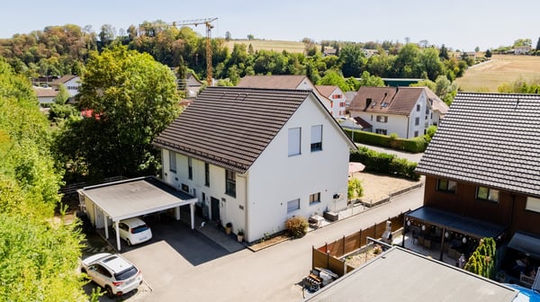 Familienfreundliches Einfamilienhaus an ruhiger Lage mit Garten und Carport 1