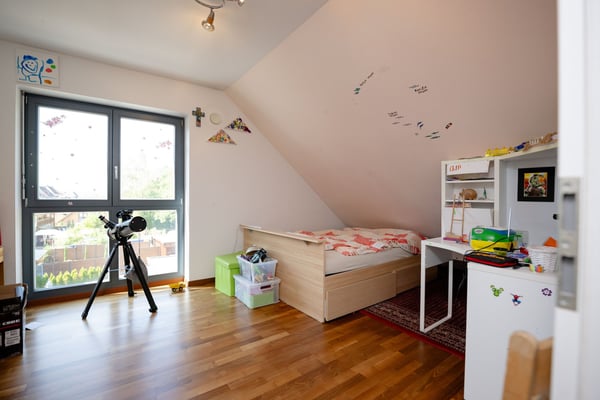 Familienfreundliches Einfamilienhaus an ruhiger Lage mit Garten und Carport 12