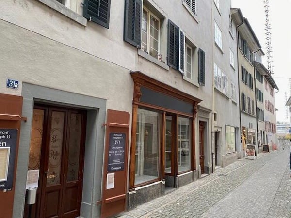 Charmantes Ladenlokal in der Altstadt von Rapperswil 2