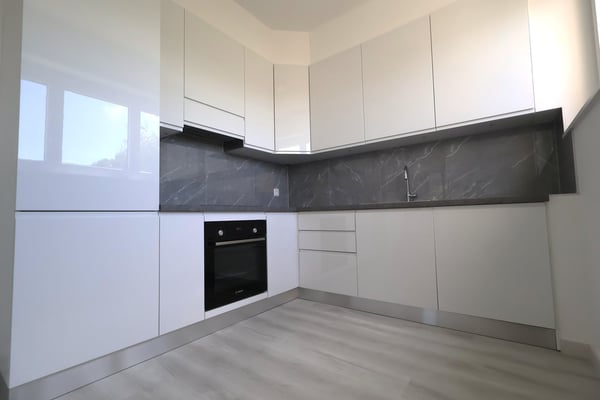 FINO A 3 MESI GRATUITI - 1.5 locali a Chiasso RISTRUTTURATO 1