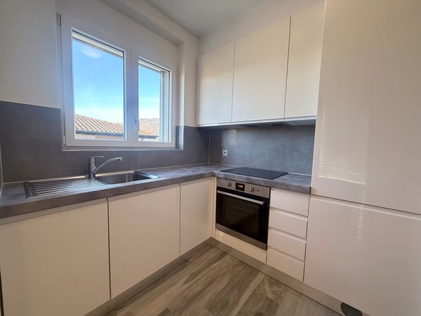 1.5 locali moderno e ristrutturato – zona centrale a Mendrisio 1