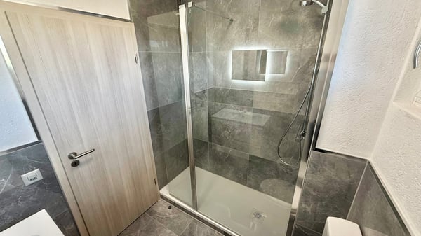 FINO A 3 MESI GRATUITI -1.5 locali con 2 servizi a Coldrerio 6