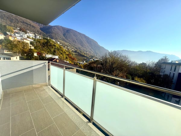 FINO A 3 MESI GRATUITI - 1.5 locali nuovo-moderno a Vacallo 7