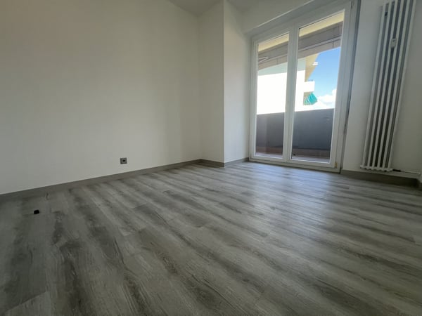 FINO A 3 MESI GRATUITI - 1.5 locali RISTRUTTURATO a Chiasso 9