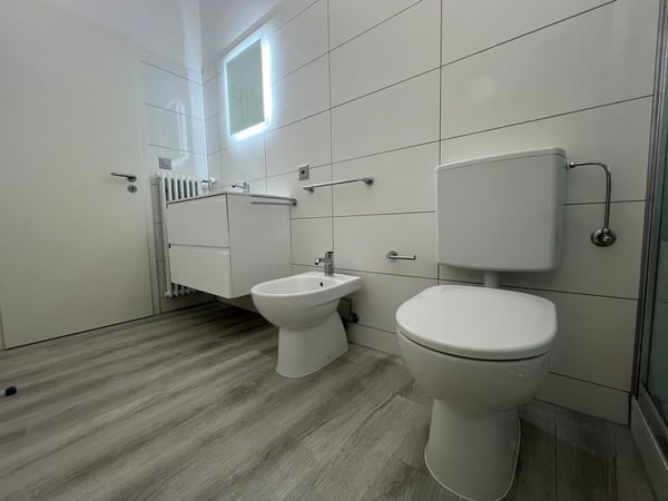 FINO A 3 MESI GRATUITI - 1.5 locali RISTRUTTURATO a Chiasso 7