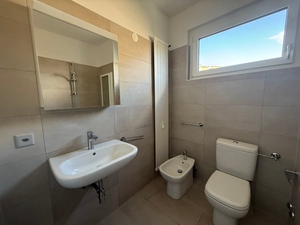 FINO A 3 MESI GRATUITI -1.5 locali ristrutturato a Coldrerio 8