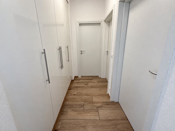 Ampio 2.5 locali ristrutturato ZONA CENTRALE a Mendrisio 3