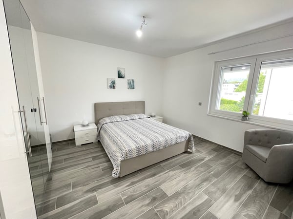3.5 LOCALI IN AFFITTO A MENDRISIO – ZONA CENTRALE 6
