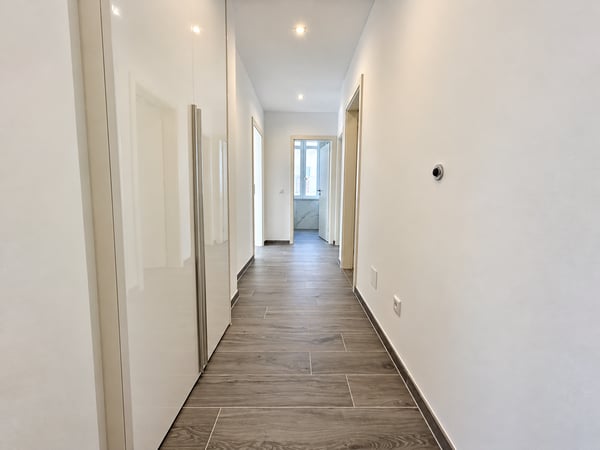 5.5 locali alto standing con giardino privato a Capolago 7