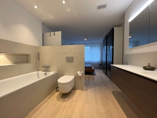 Möblierte, moderne 2.5 Zimmer Wohnung 8