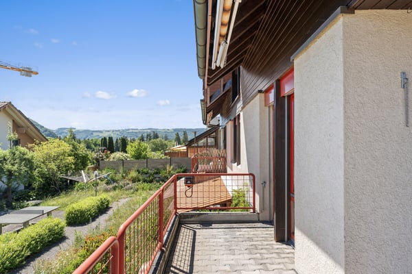 Ihr neues Zuhause in Rubigen: Lichtdurchflutet, ruhig und mit traumhaf 11