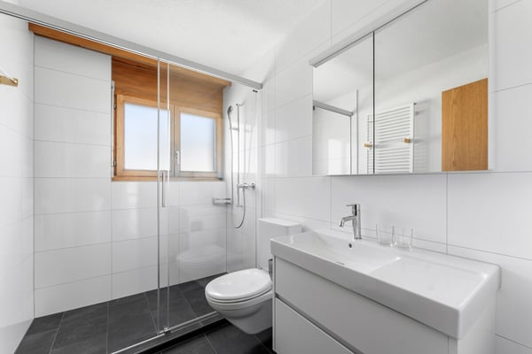 Ihr neues Zuhause in Rubigen: Lichtdurchflutet, ruhig und mit traumhaf 7