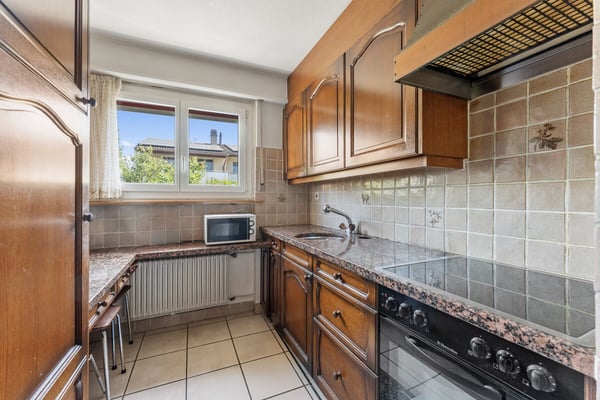 Einfamilienhaus mit Ausbaupotenzial auf grosszügiger Parzelle 6