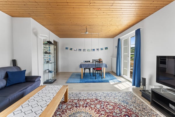 Gepflegtes Zuhause mit Einliegerwohnung und schönem Weitblick 8