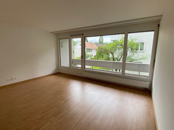 Grosszügige 2-Zimmer-Wohnung mit Balkon in Bern Bümpliz 7