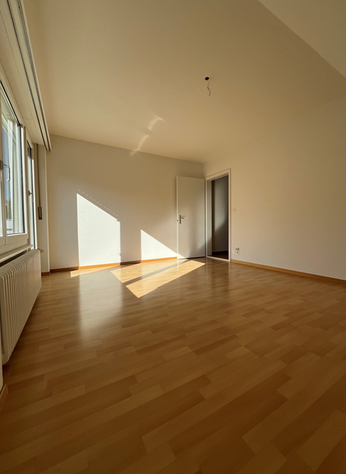 Helle 2.5-Zimmer-Wohnung mit Balkon und schöner Aussicht in Köniz 10
