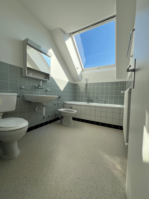 Helle 2.5-Zimmer-Wohnung mit Balkon und schöner Aussicht in Köniz 4