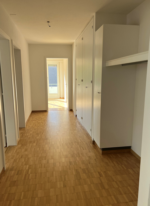 Helle 2.5-Zimmer-Wohnung mit Balkon und schöner Aussicht in Köniz 14