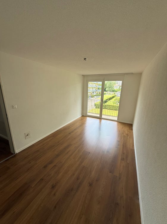 Helle 4.5-Zimmer-Wohnung mit grossem Balkon in Winterthur-Wülflingen 4