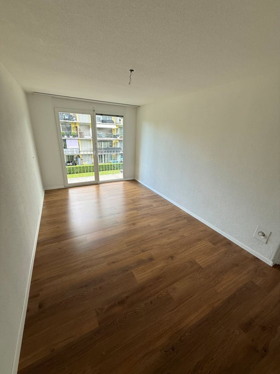 Helle 5-Zimmer-Wohnung mit grossem Balkon in Winterthur-Wülflingen 5