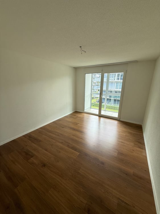 Grosszügige 3.5-Zimmer-Wohnung 5