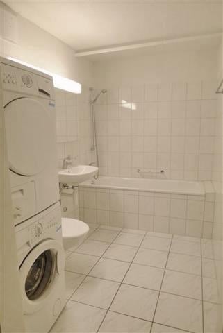 Helle 4.5-Zimmer-Wohnung mit Wintergarten in Opfikon 7