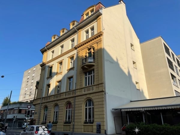 Gewerbefläche für Café/Bar oder Restaurant an der Zentralstrasse 91 in Biel 1