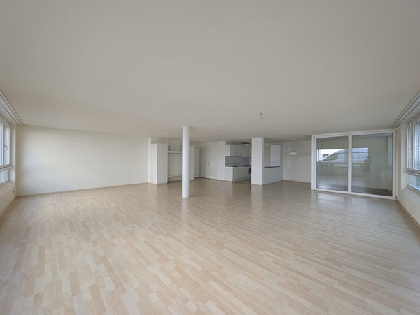 Riesiges Studio im Sabag-Areal 2
