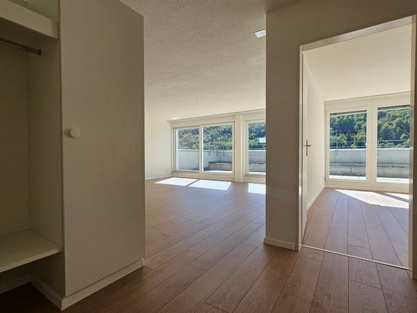Helle 2.5-Zimmer-Terrassenwohnung im 7. OG mit traumhaftem Ausblick in Winterthur 3