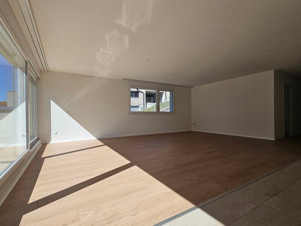 Moderne 2.5-Zimmer-Terrassenwohnung mit herrlicher Aussicht in Winterthur 5