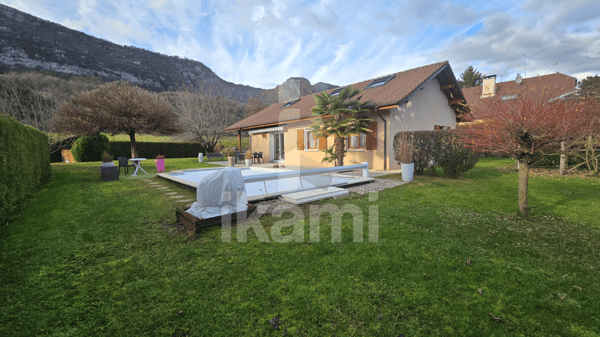 DOUSSARD Maison 1 pièces Terrain plat 1 014 m² 11