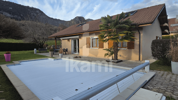 DOUSSARD Maison 1 pièces Terrain plat 1 014 m² 1